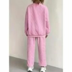 womenstwistknittexturedautumnwinteroutfit