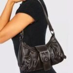 Vintage leather shoulder bag retro style