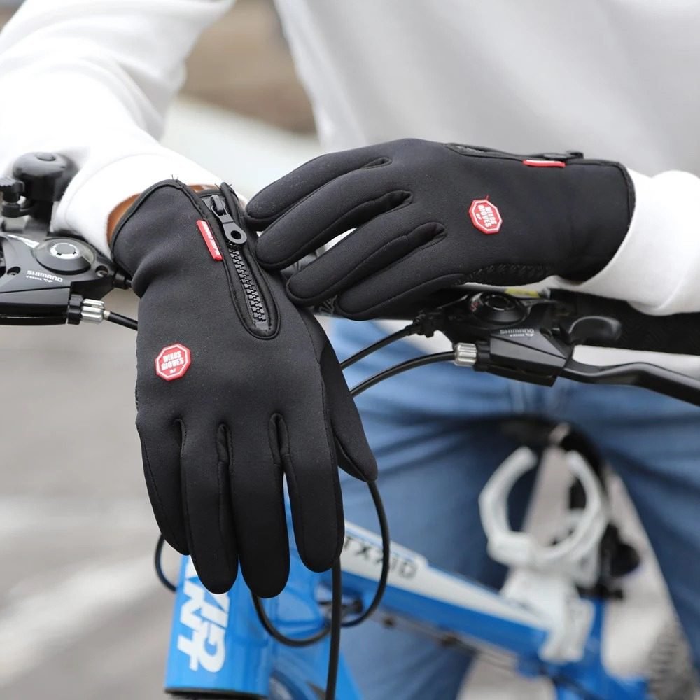 waterproof winter gloves with touchscreen fingertips for cold weather protection and device use